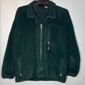 Patagonia Forest Green Zip Up Fleece Sweater